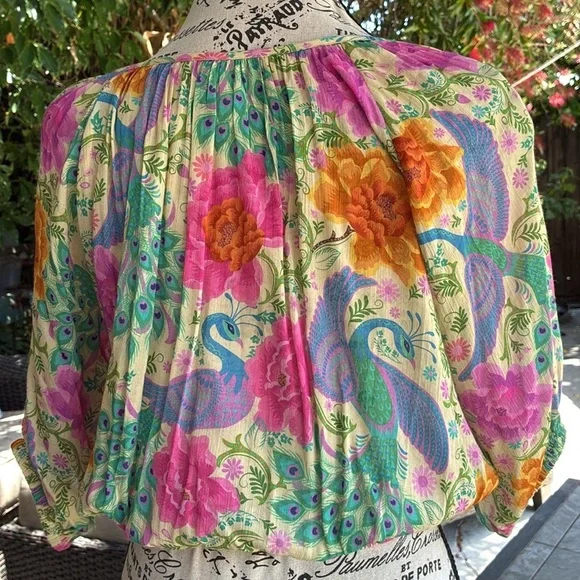 NWT🦩Spell Boheme Cropped Blouse in Spring size small - Picture 6 of 11